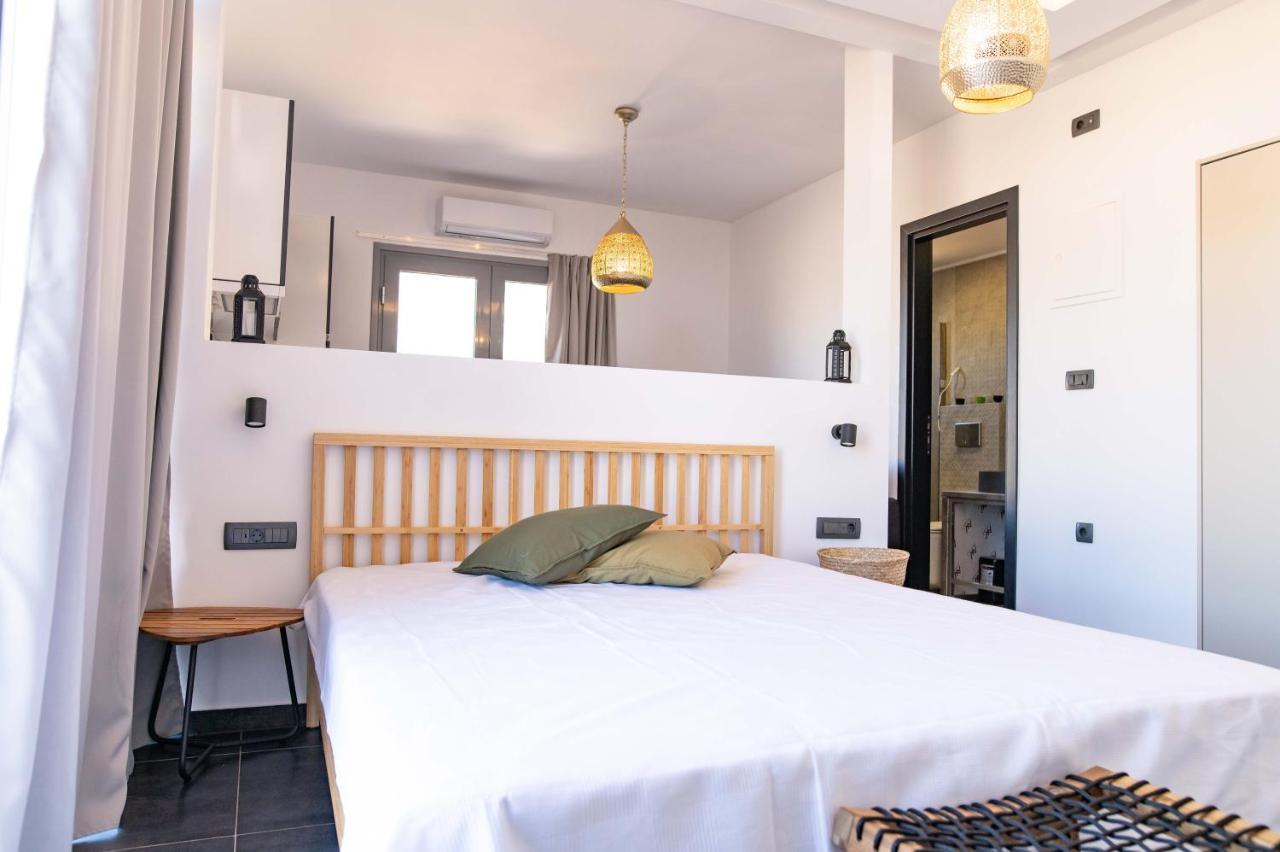 Beach Front Apartments 2-3-4 Elaionas  Екстериор снимка